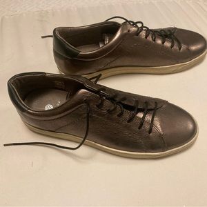 NNW H London Gold Sneaker, euro size 38 (or U.S. size 7.5)